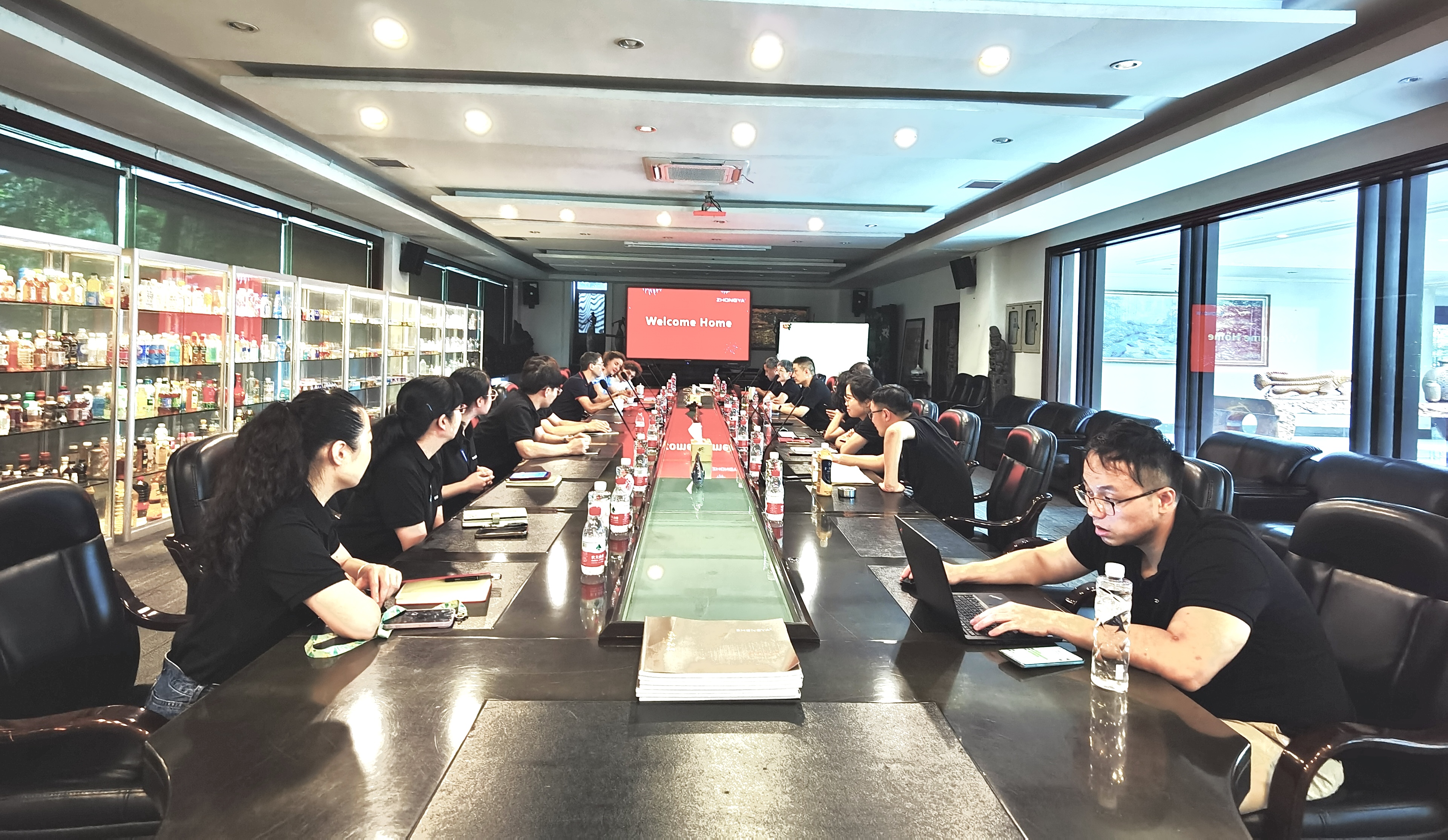 以专业手艺加持营销技巧、以品质服务提升市场影响丨PG国际欧洲公司团队培训盛大举行_PG国际