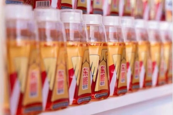 东鹏饮料深耕渠道拓展,营收跨越100亿之后继续冲刺200亿元_PG国际